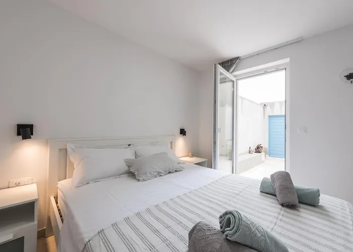 Festini Apartament Pag Town