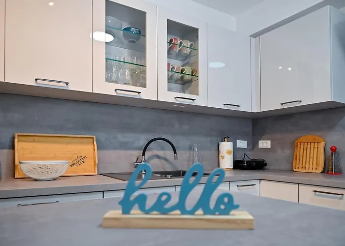 Apartament Festini *