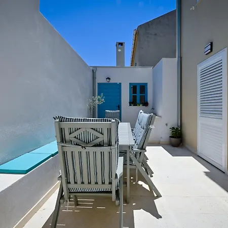 Apartman Festini *