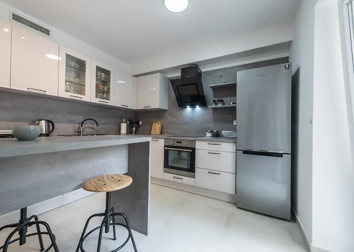 Apartment Festini Pag Town